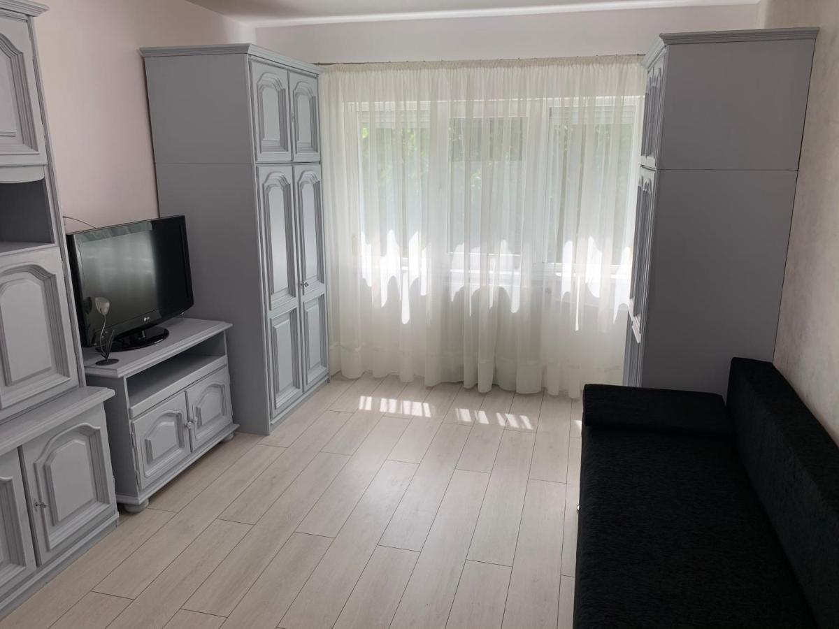 אורדאה Apartament Regim Hotelier מראה חיצוני תמונה