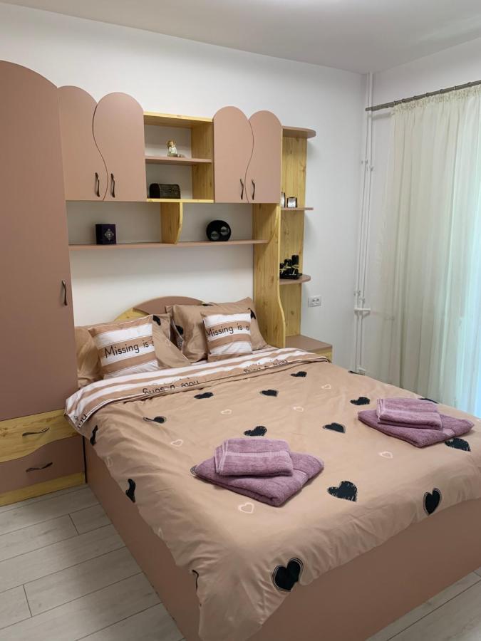 אורדאה Apartament Regim Hotelier מראה חיצוני תמונה